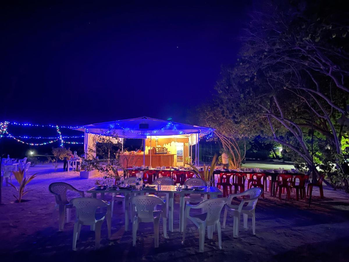 La Isla Tropica Hotel Guraidhoo  Exterior foto